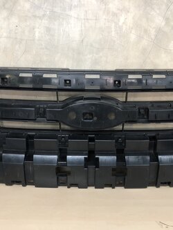 กระจังหน้า Ford Ranger 2007-11