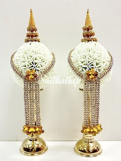 พานพุ่มดอกรักประดิษฐ์