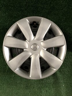 ฝาครอบ+ล้อแม็ก Nissan Almera