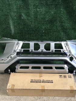 กันชนหน้า Mitsubishi Xpander 2017-2020