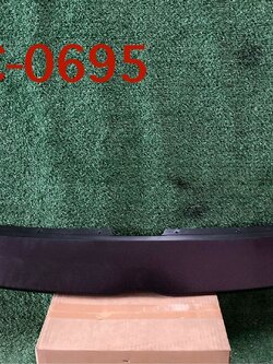 กาบกันชนหน้า ตัวบน Mazda 3 2013-2018 แท้ศูนย์