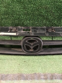 กระจังหน้า Mazda2 Skyactiv 2014-18