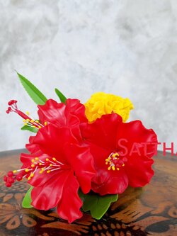 กรวยดอกชบาประดิษฐ์