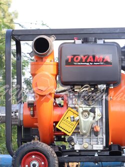 เครื่องสูบน้ำดีเซลยี่ห้อTOYAMA 13 แรง