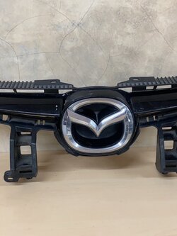 กระจังหน้า Mazda BT-50 2009-11