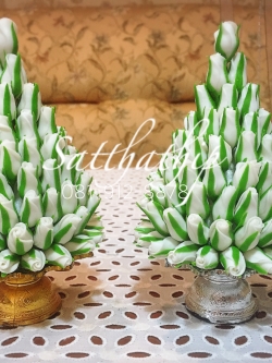 พานพุ่มดอกกุหลาบ ประดิษฐ์จากดิน [3.5 นิ้ว 950 บาท/คู่]