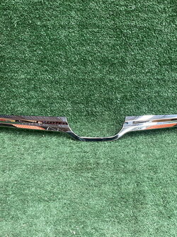 คิ้วกระจังหน้า โครเมี่ยม ใหม่ แท้ Subaru XV 2012-2017