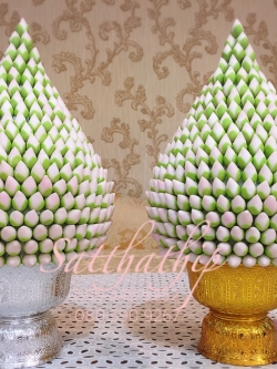 พานพุ่มดอกบัวประดิษฐ์ [ุ7 นิ้ว-ราคา 4,000 บาท/คู่]