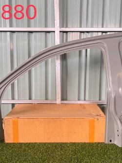 กาบวงกบประคูหน้า L Isuzu D-Max 4ประตู ใหม่แท้