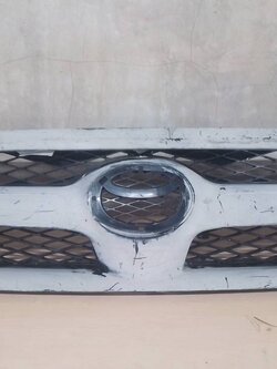 กระจังหน้า Toyota Vigo 2004-11