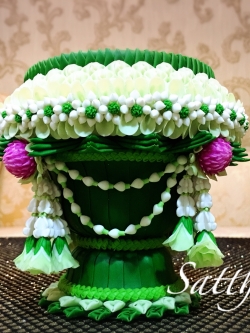 พานใบตอง ประดิษฐ์จากดิน - Tray