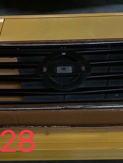 หน้ากระจัง Nissan Almera แท้ถอด