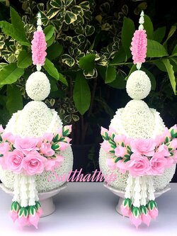 พานพุ่มดอกรักประดิษฐ์ [7"]