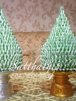 พานพุ่มดอกกุหลาบ ประดิษฐ์จากดิน [ุ6.5 นิ้ว 2,800 บาท/คู่]