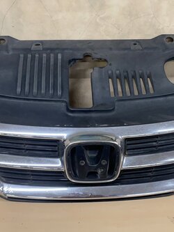 กระจังหน้า Honda City 2012