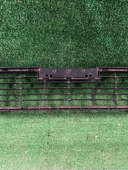 ช่องลมกันชนหน้า Toyota Revo 2015