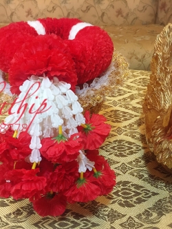 พวงมาลัยฮินดู - Hindu garland