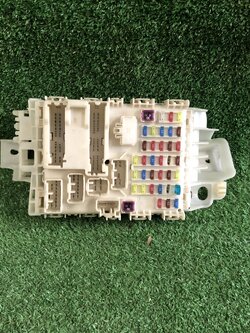 กล่องฟิวส์ Suzuki Swift