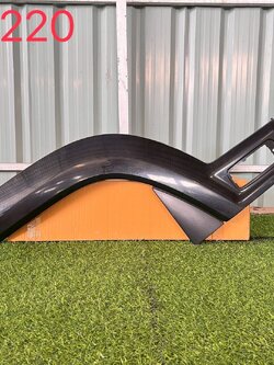 พลาสติกกาบประตู R Isuzu DECA360