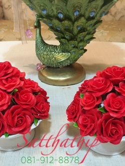 พานพุ่มดอกกุหลาบ - พานพุ่มดอกกุหลาบ (สีแดง) ประดิษฐ์จากดิน - Rose Flower - Phan bush