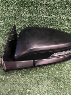 กระจกมองข้าง L 7สาย Toyota Revo 2014-2020