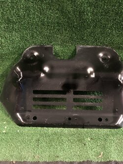 แผ่นเหล็กใต้เครื่อง Toyota Vigo 2004-13