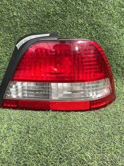 ไฟท้าย R Honda City 1999-2002 มีตำหนิ