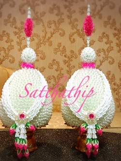 พานพุ่ม - พานพุ่มสักการะ - พานพุ่มดอกรัก - พานพุ่มดอกรักประดิษฐ์ (พลาสติก) - พานพุ่มสีขาว - Panpum