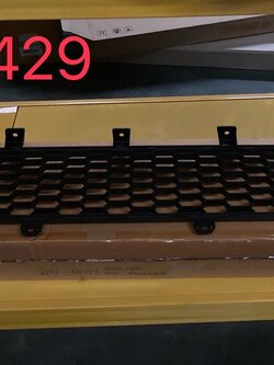 ช่องลมกันชนหน้า Mitsubishi Triton 2010-14 แท้ศูนย์