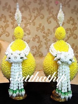 พานพุ่ม - พานพุ่มสักการะ - พานพุ่มดอกรัก - พานพุ่มดอกรักประดิษฐ์ (พลาสติก) - พานพุ่มสีเหลือง - Panpum