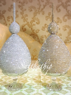 พานพุ่มเงินทอง [5 นิ้ว/ 2,700 บาท/คู่]