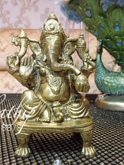 พระพิฆเนศปางสัมปทายะคเณศ (ทองเหลือง) ผลิตและนำเข้าจากอินเดีย - Ganesha: Lord of Success