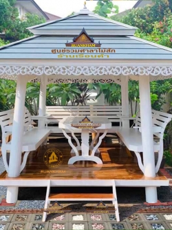 ( รหัส E1-Gสีขาว ) ศาลาไม้สัก สีขาว คาเทา ทรงอโยธยา / ขนาด 2.50X2.50X3.00 เมตร