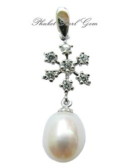 Snow White Pearl Sterling Silver Pendant
