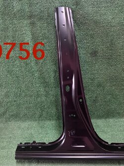 เสาเก๋งกลาง R Toyota Fortuner 2021+แท้ศูนย์