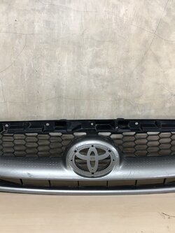 กระจังหน้า Toyota Vigo 2008-10