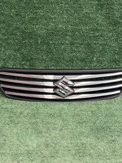 กระจังหน้า โครเมี่ยม ใหม่ แท้ศูนย์ Suzuki Ciaz 2015-2020