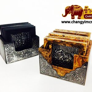 แก้วไม้ และ จานรองแก้ว