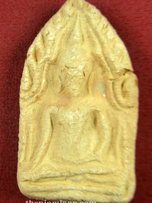 ขุนแผนรุ่นแรก(73) หลวงพ่อวีระ วัดสมอลม สุพรรณบุรี พิมพ์ใหญ่ เนื้อดิน ปี 2557