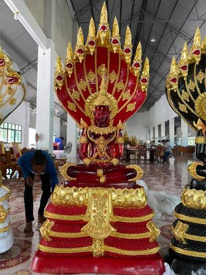 พระเเก้ว นาคปรก สูง 2เมตร 50 เนื้อเรซิ่นไฟเบอร์กลาส