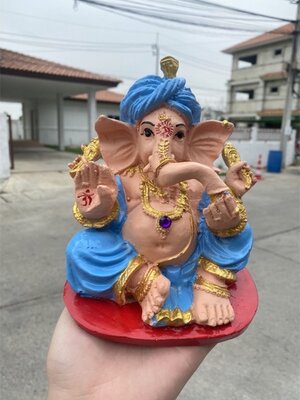 พระพิฆเนศ ปางรีนาโมจัน กว้าง5นิ้ว สูง8นิ้ว องค์สีฟ้า ปางขจัดหนี้สิน