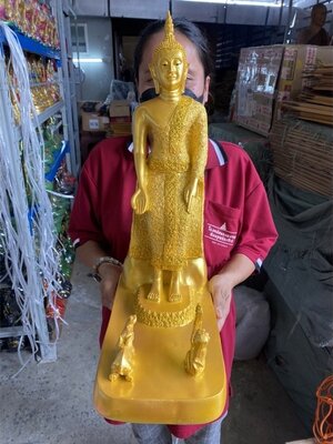 พระประจำวัน วันพุธกลางคืน ปางเลยไลยก์ องค์ใหญ่