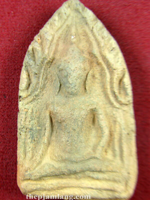 ขุนแผนรุ่นแรก(75) หลวงพ่อวีระ วัดสมอลม สุพรรณบุรี พิมพ์ใหญ่ เนื้อดิน ปี 2557