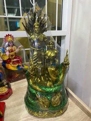 ปู่ศรีสุทโธเเม่ย่าศรีประทุมมา สูง19นิ้ว