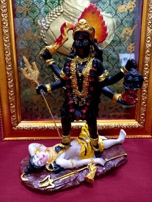 พระเเม่กาลี กว้าง 7 นิ้ว สูง 9 นิ้ว