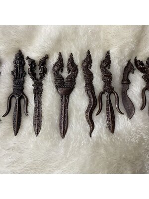 กริชพญาครุฑ พญานาคราช ท้าวเวสสุวรรณ เสริมอำนาจบารมี ตรีศูล