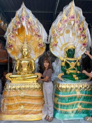 พระเเก้วนาคปรก สูง 3เมตร30