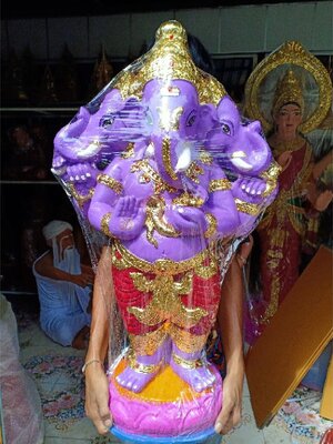 พระพิฆเนส พระพิฆเนศ พระพิฒเนศ 3 เศียร องค์ใหญ่ม๊วกกกกกกก เนื้อเรซิ่น อลังการ