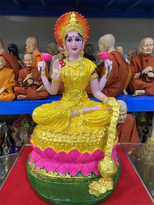 พระแม่ลักษมี เทวีความร่ำรวย สูง 16 นิ้ว