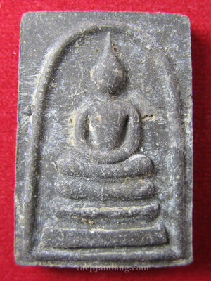 พระสมเด็จดำ(8) พ่อท่านฉิ้น โชติโก วัดเมืองยะลา รุ่นเสาร์ 5 เนื้อว่าน ปี 2543